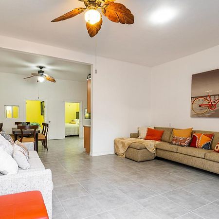 2 Br/ 1 Ba Home, Sleeps 10, 1 Min Walk To Rosarito Beach Экстерьер фото